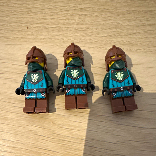 Lego minifigures lot 3 - minifigures,