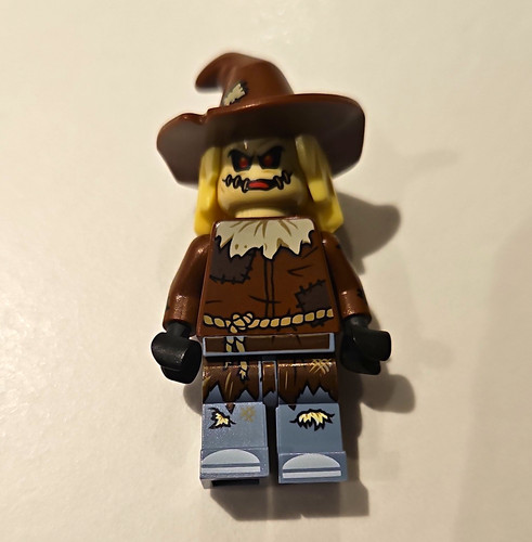 Lego scarecrow minifigure with - lego,